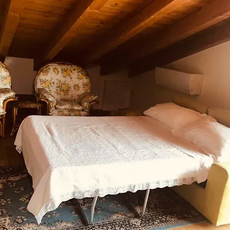 Alojamento de Acomodação e Pequeno-almoço Casa Di Rosa *